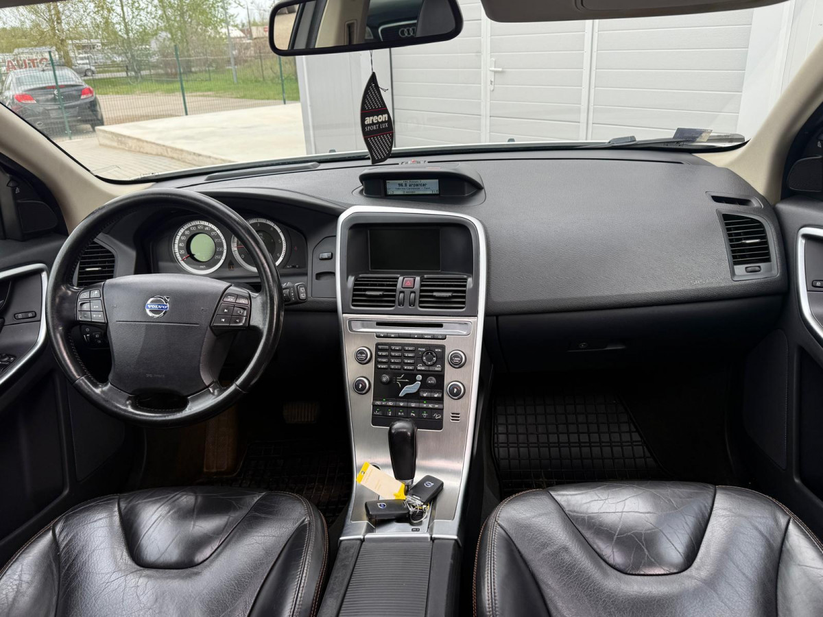 Volvo XC60 2.4D5