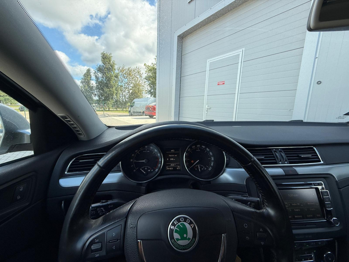 Škoda Super B 2.0TDI.