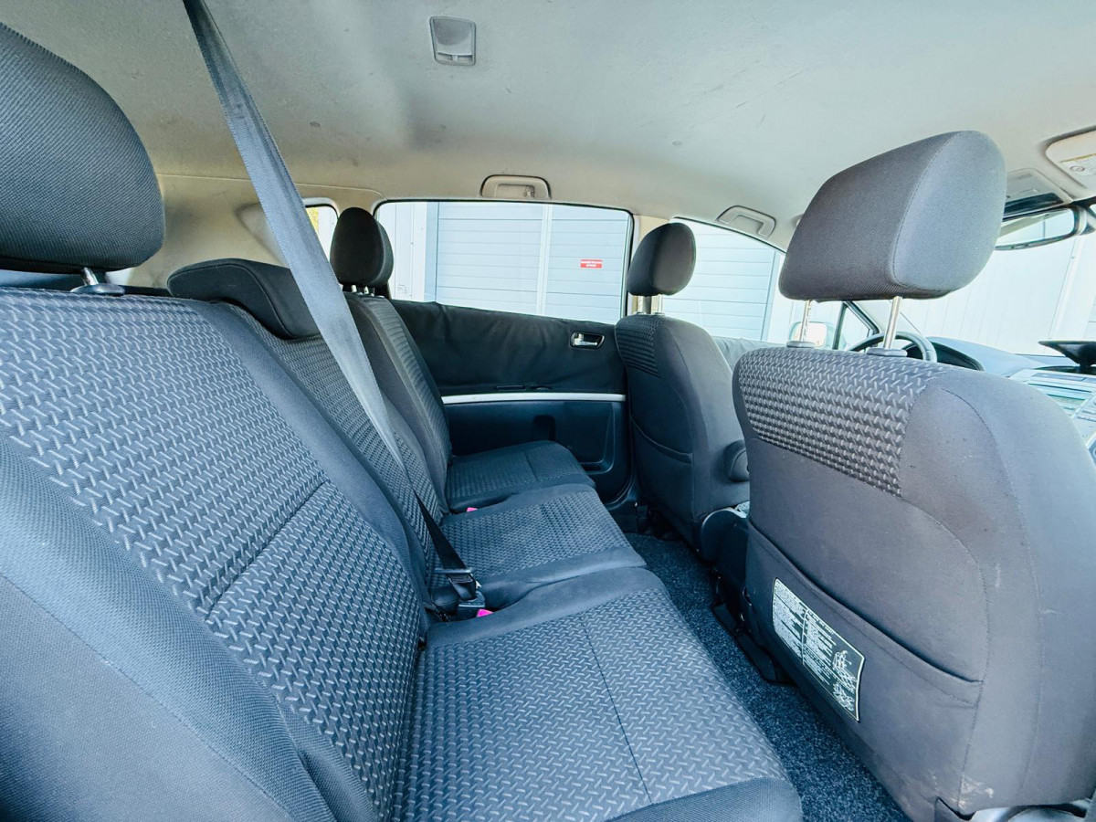 TOYOTA COROLLA VERSO 2.2 D4D