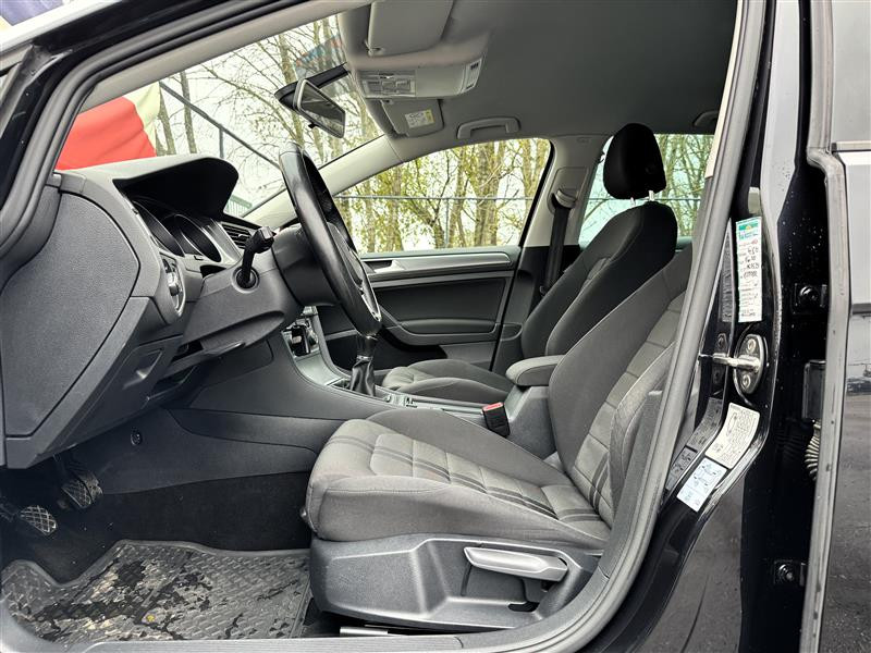 VW GOLF 1.6 TDI