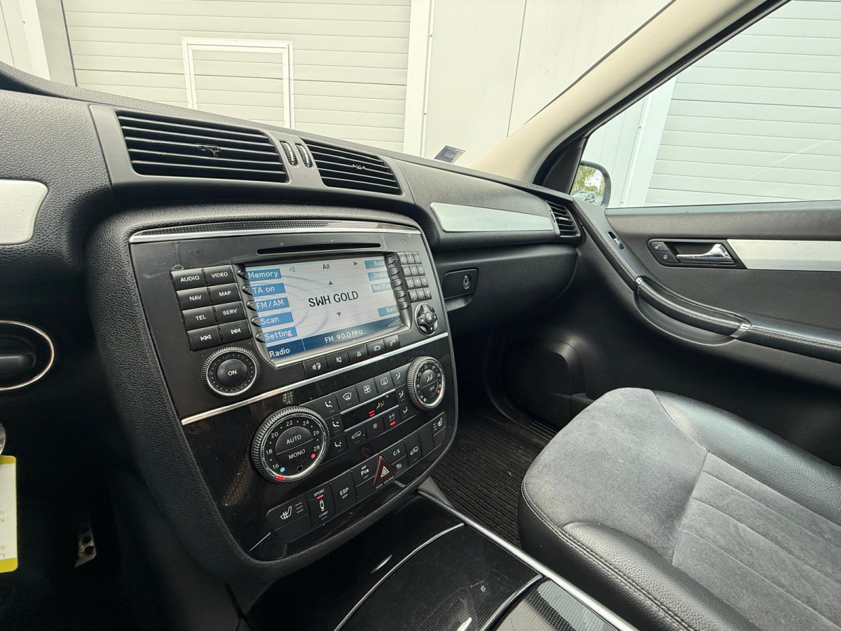 Mercedes Benz R320 3.0d