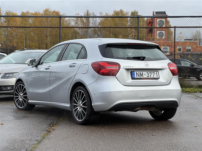 Mercedes 4Matic A200 2.0D