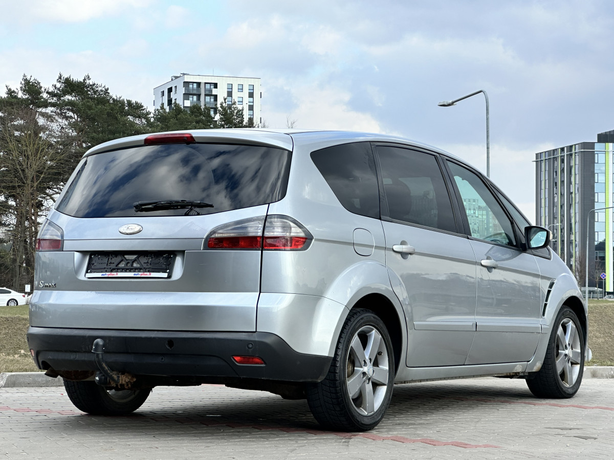 Ford S-MAX