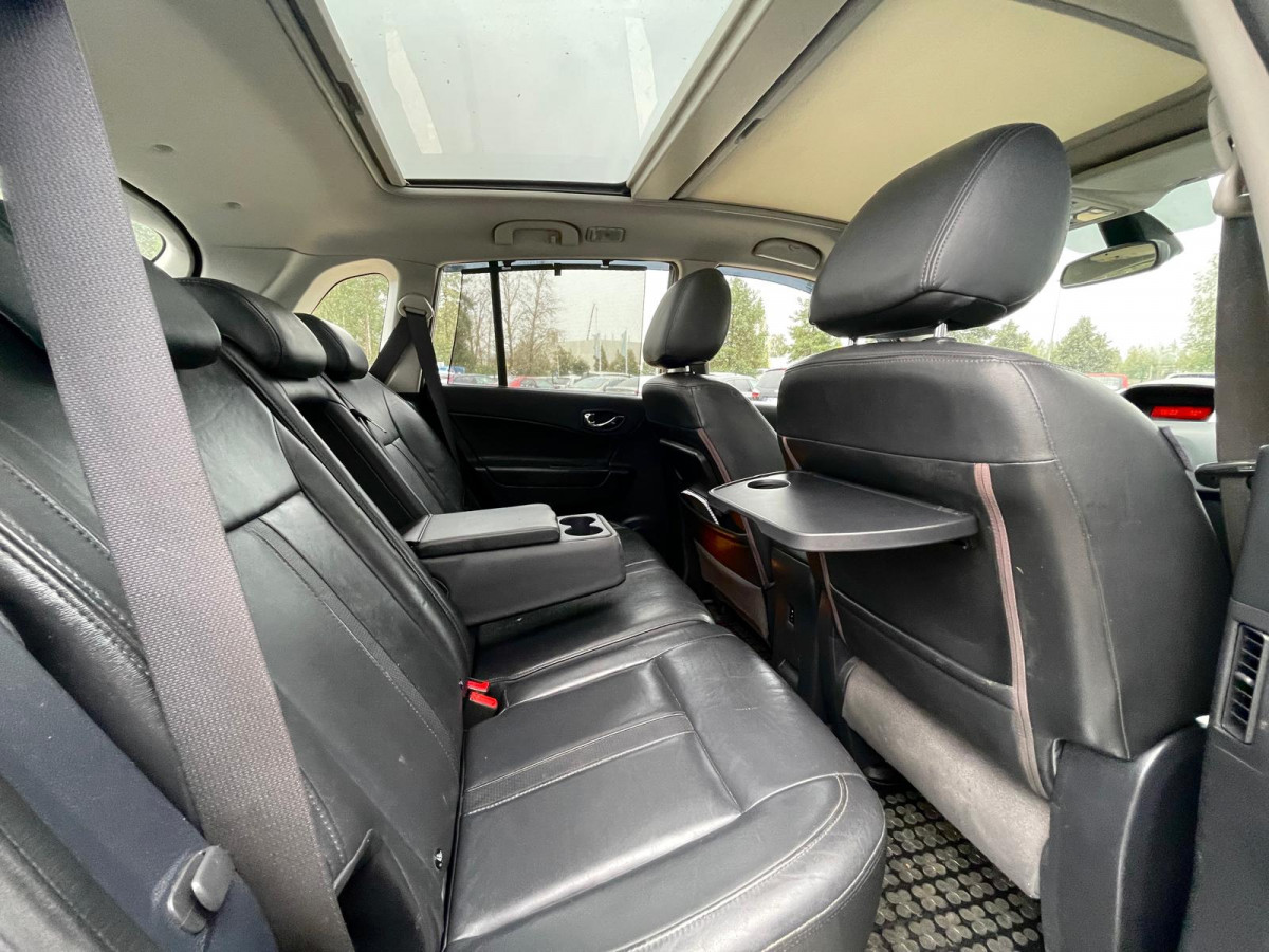 RENAULT KOLEOS 2.5 benzīns/gāze