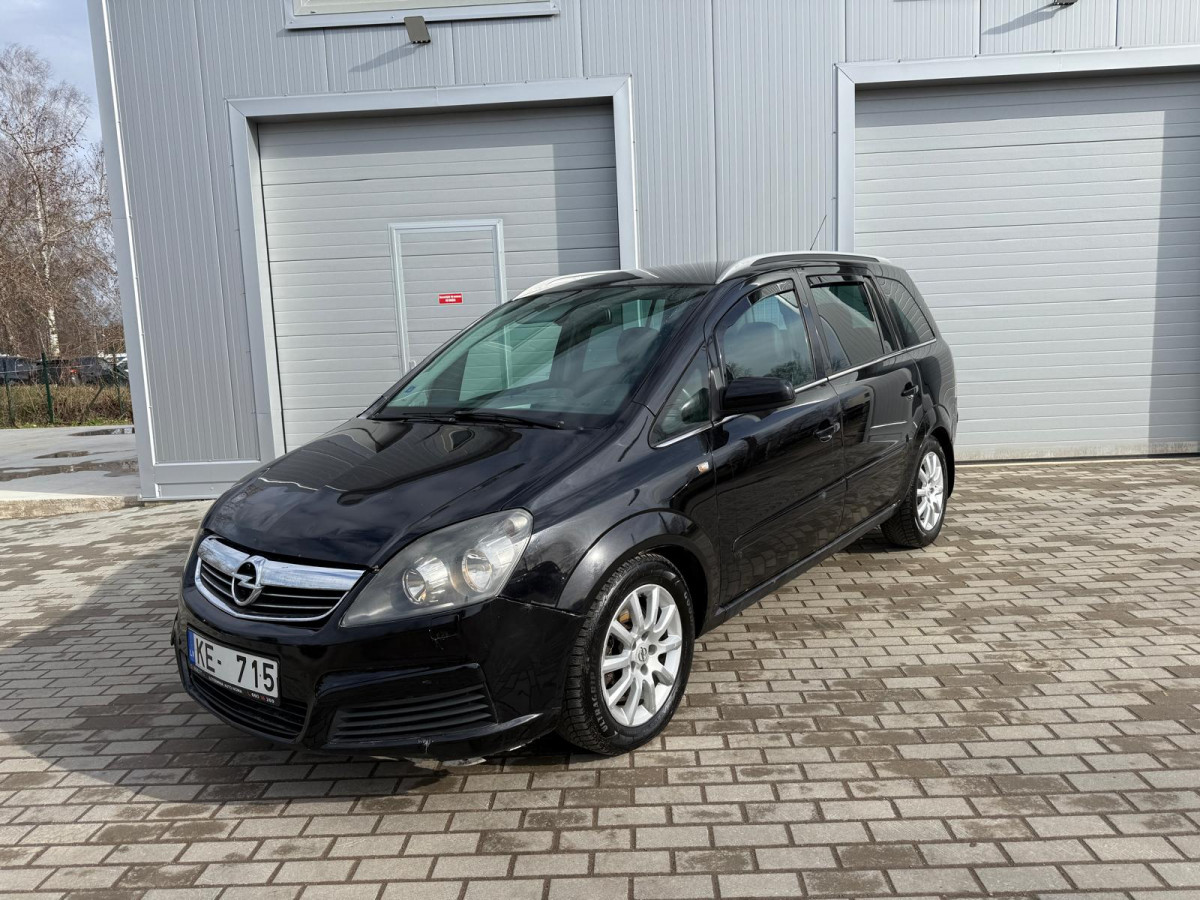 Opel Zafira 1.9 dīzelis.