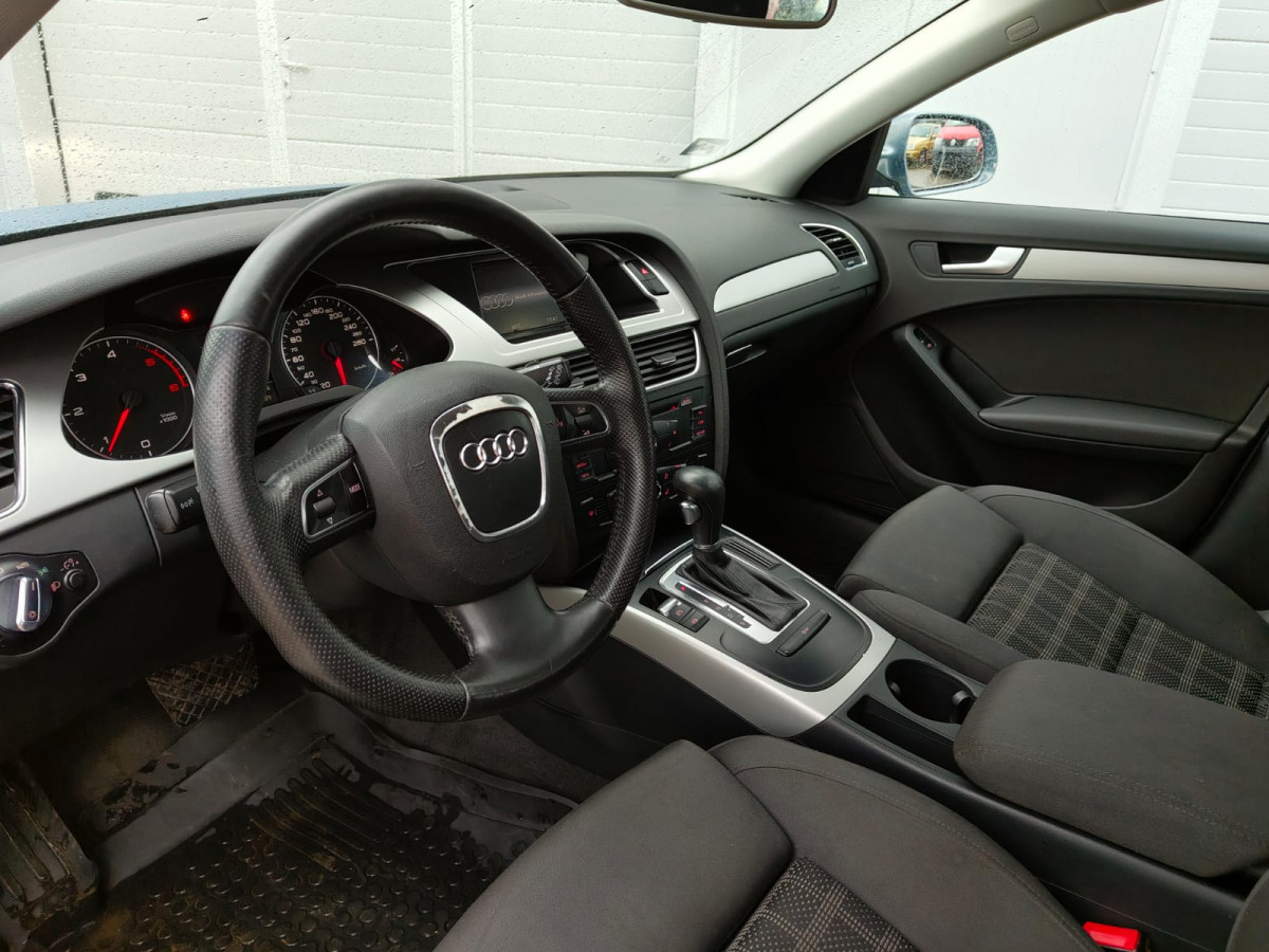 AUDI A4 2.0 TDI