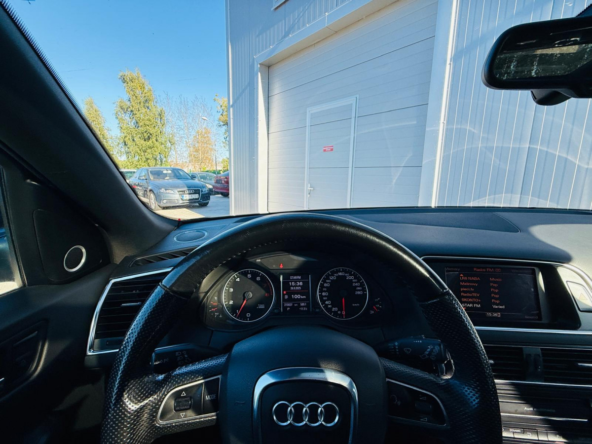 Audi Q5 2.0 benzīns.