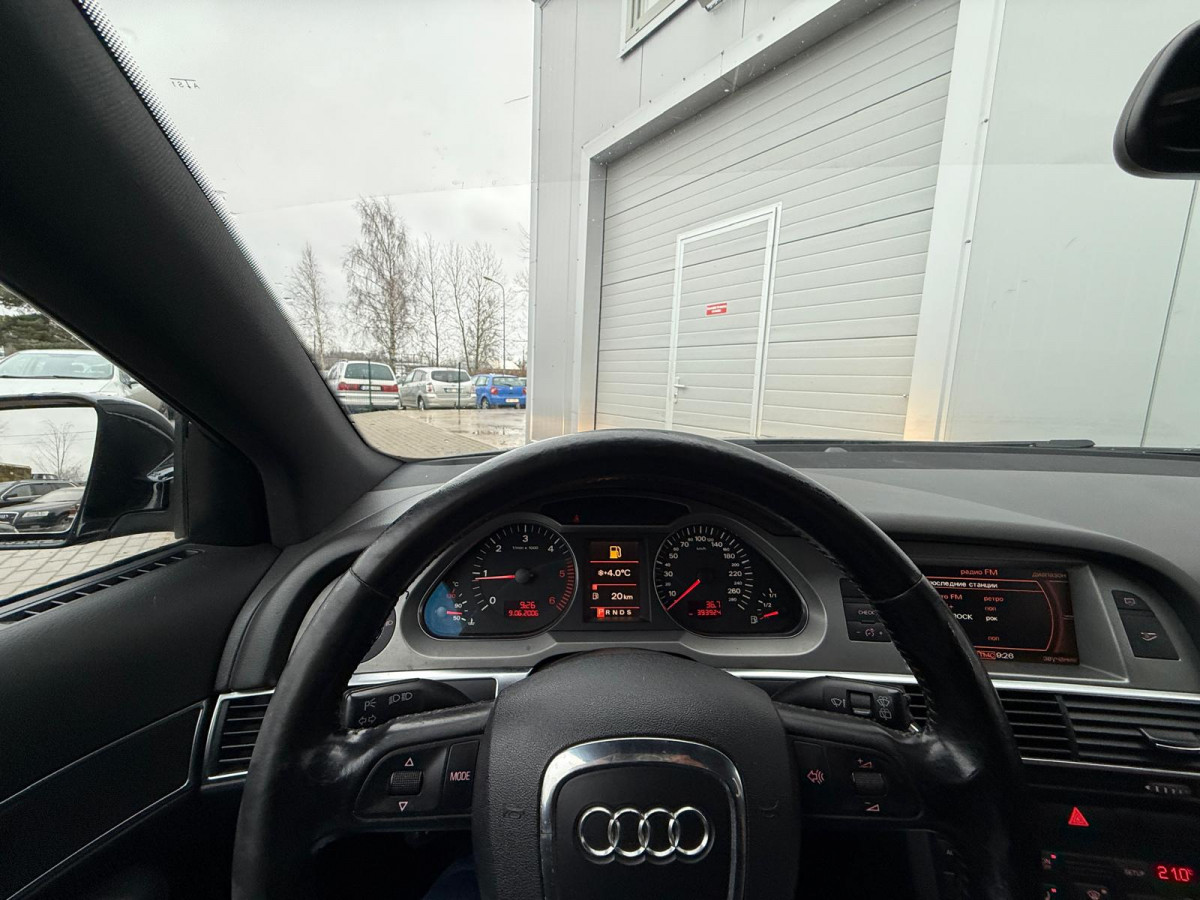 Audi A6 2.7TDI.