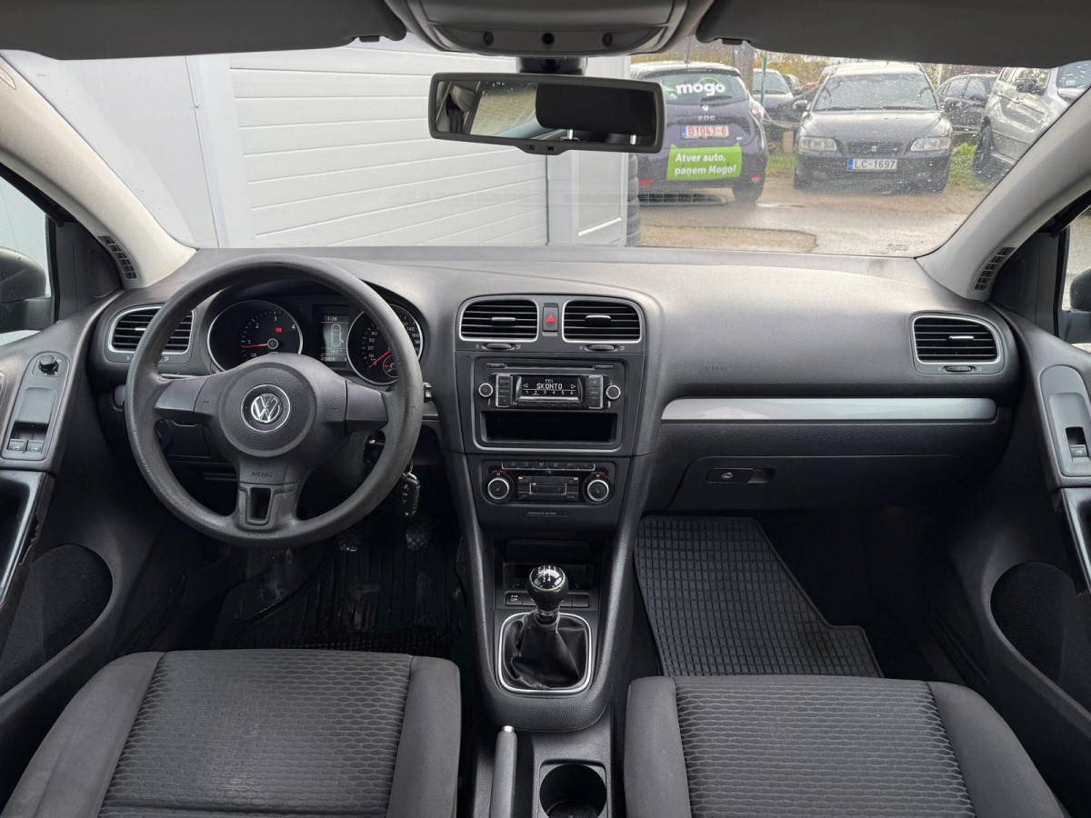 VW GOLF 1.6 TDI