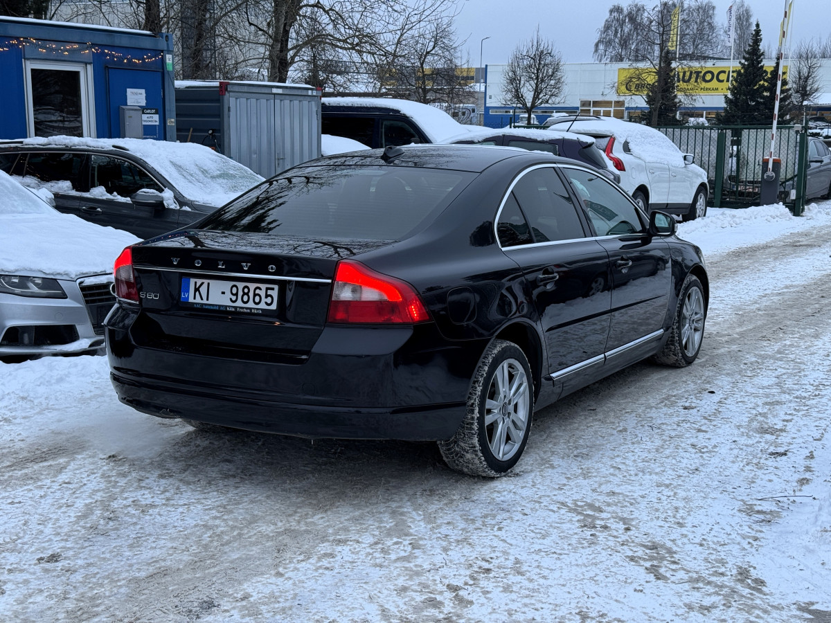 Volvo S80