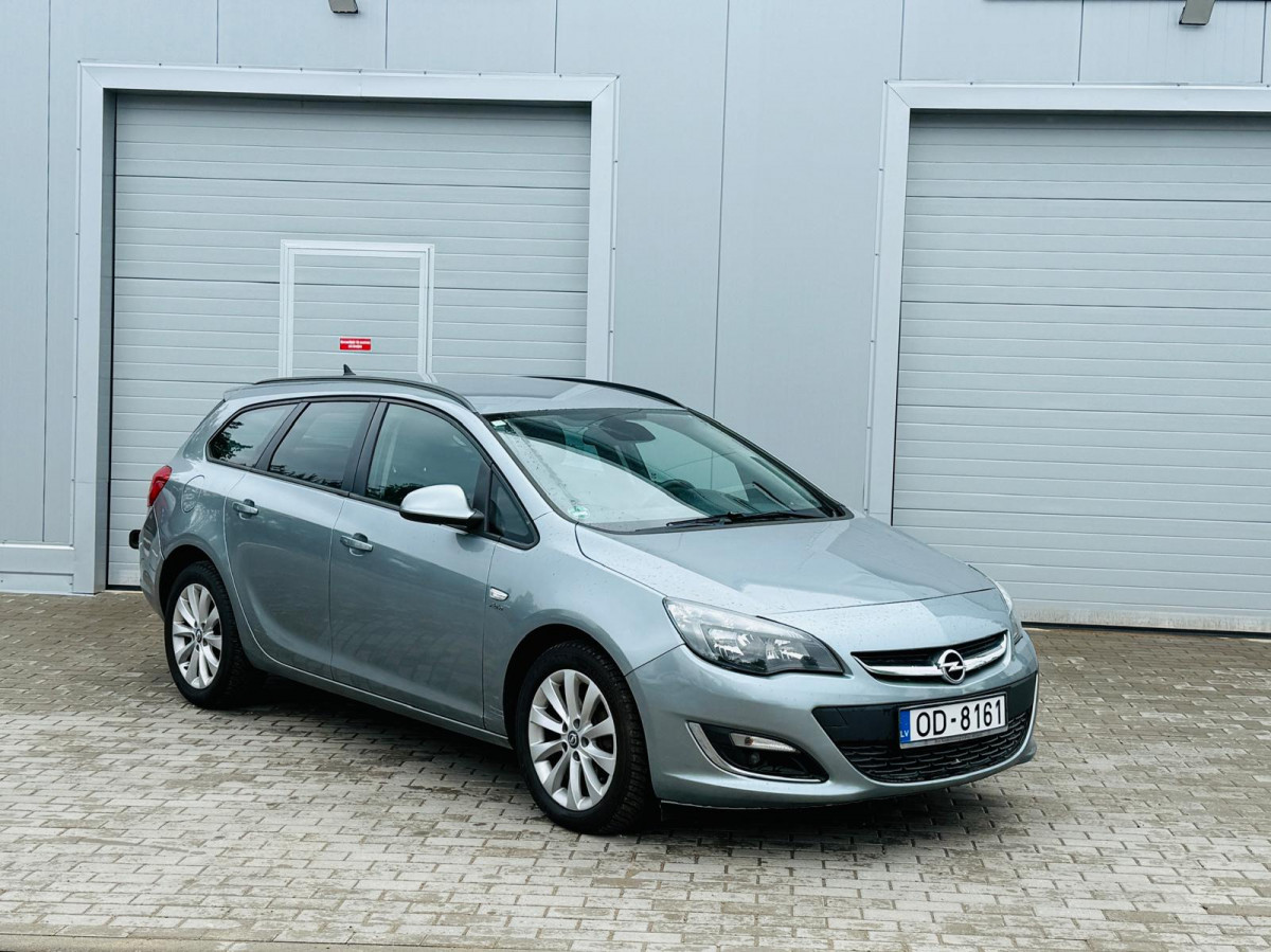 Opel Astra 2.0  dīzelis.