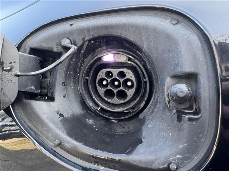 Volvo V60 2.4 Plug-in Hybrid.