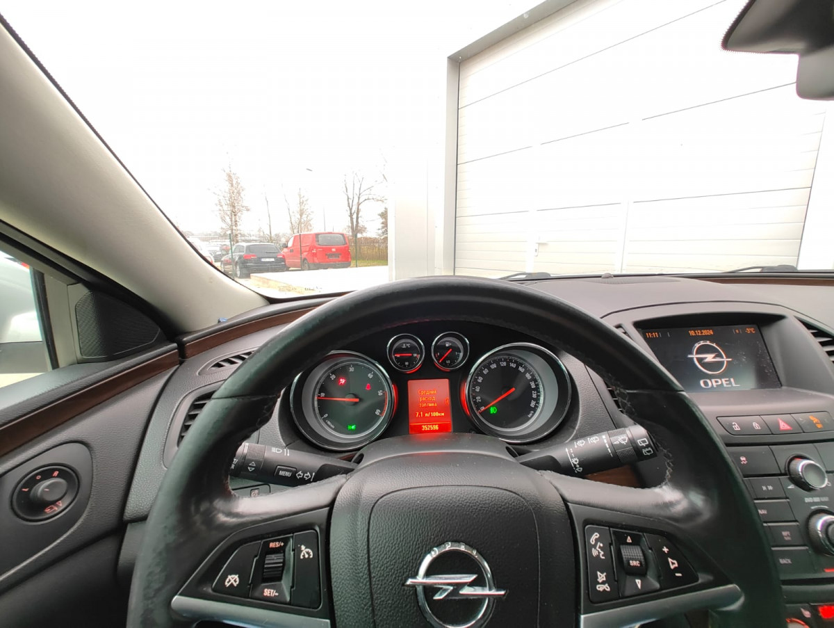 Opel Insignia 2.0dci