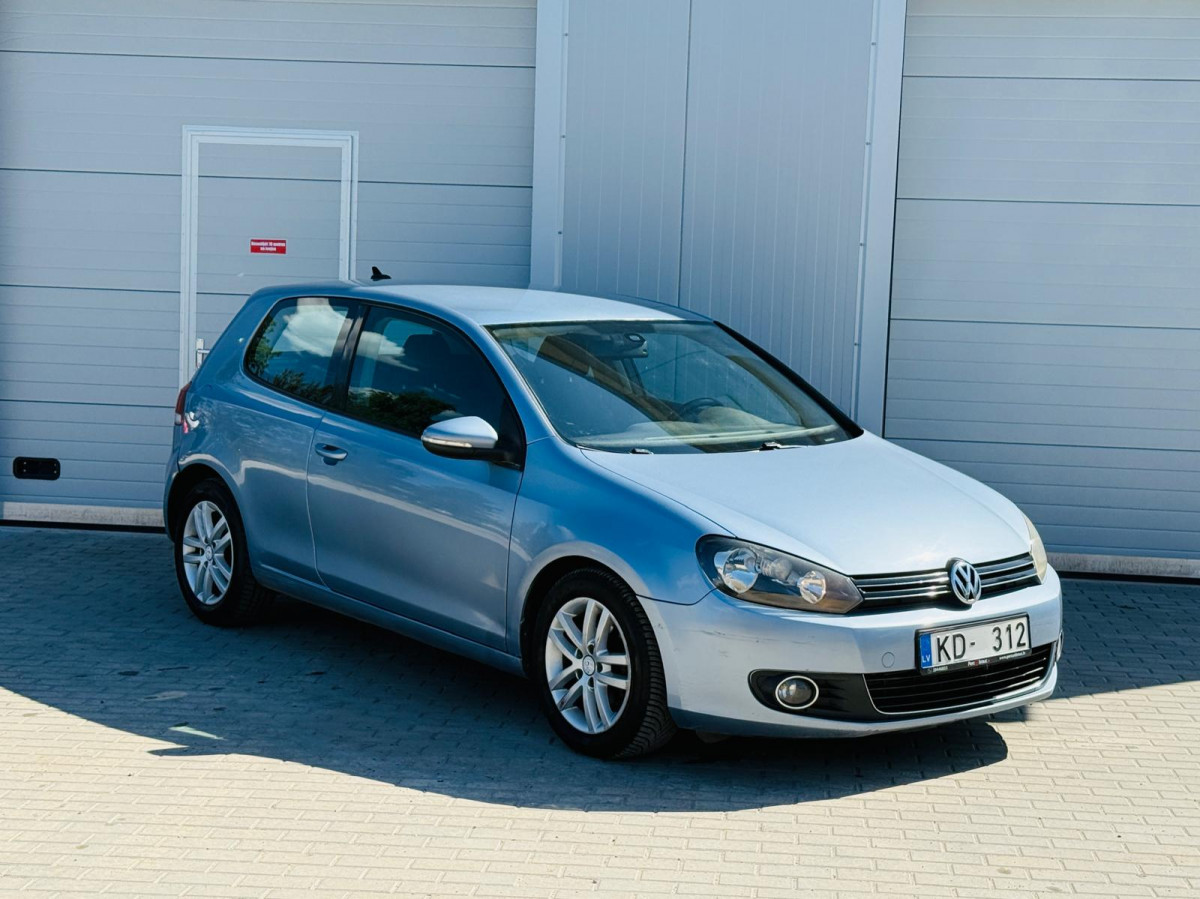 VW Golf 1.6TDI.