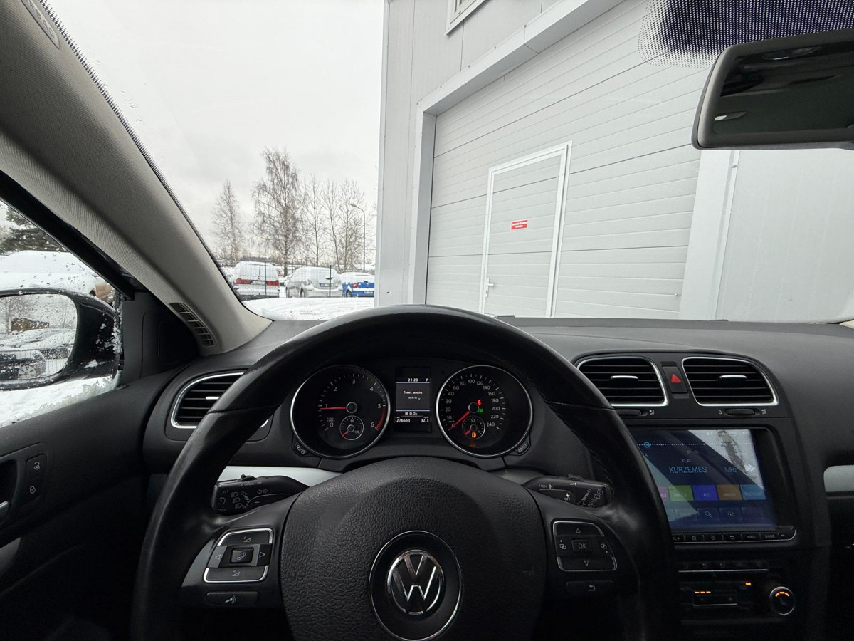 VW GOLF 1.6 TDI