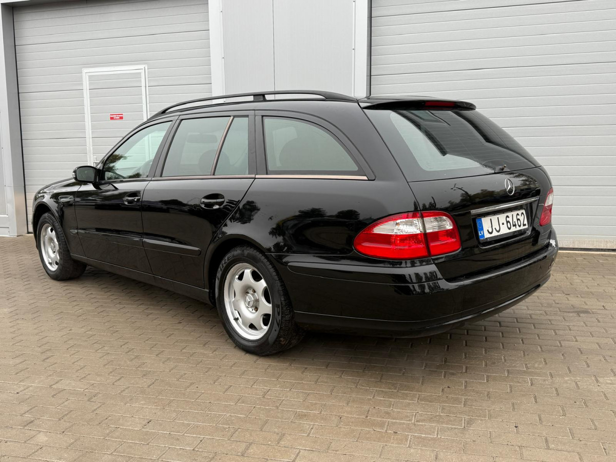 Mercedes Benz E240 2.6 benzīns/gāze.