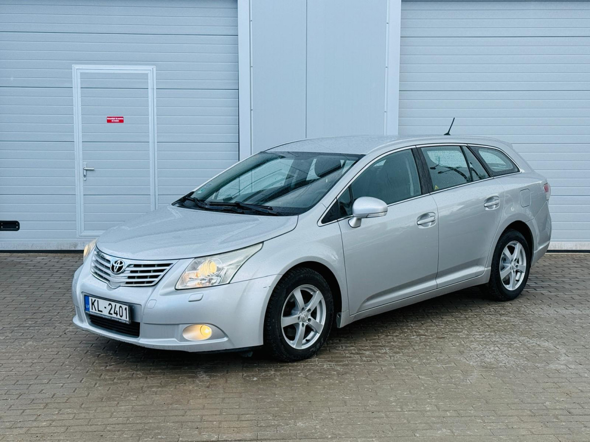 Toyota Avensis 2.0 dīzelis