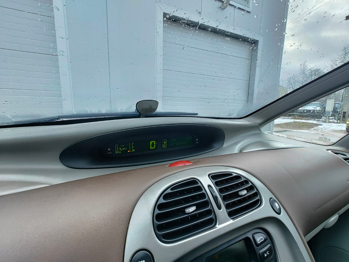 Citroen C4 Picasso, 1.6 benzīns/gāze.