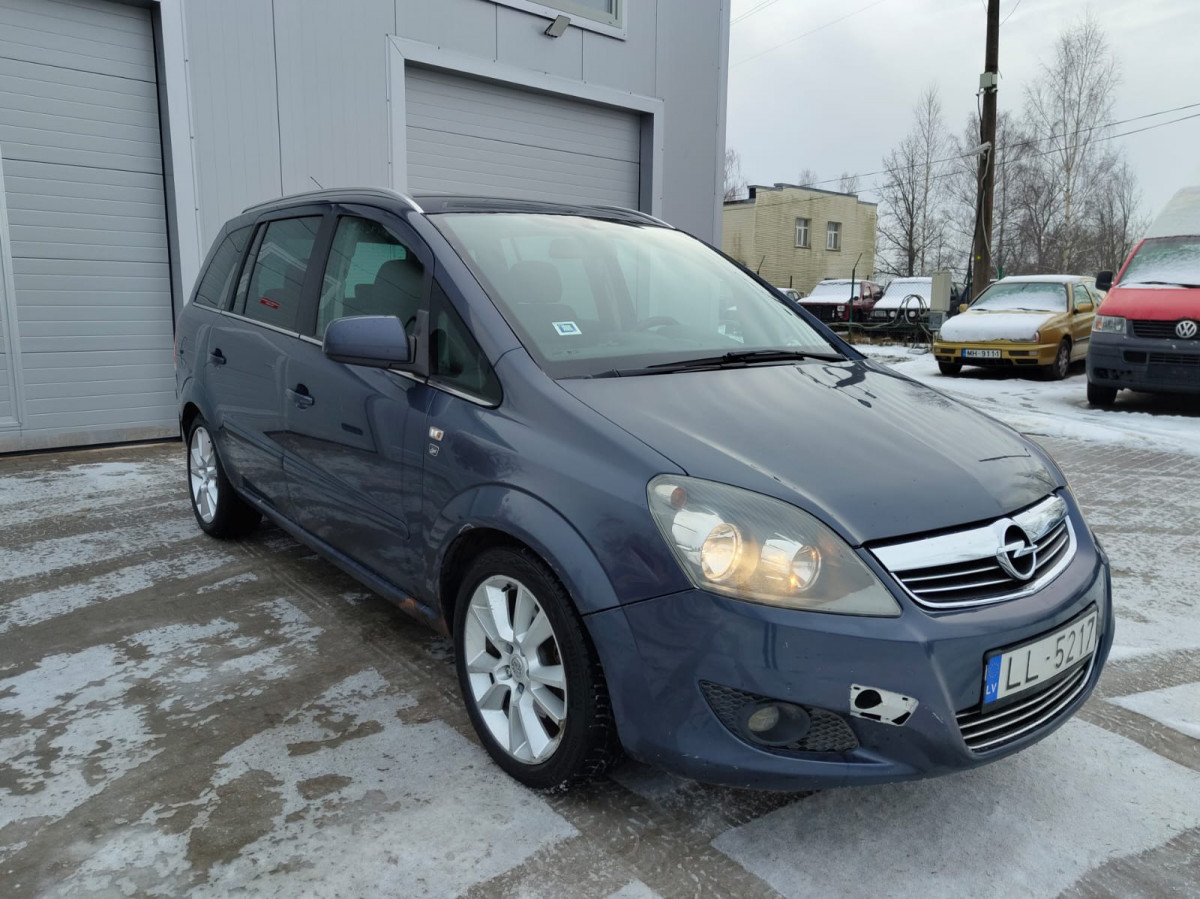 Opel Zafira 1.7d