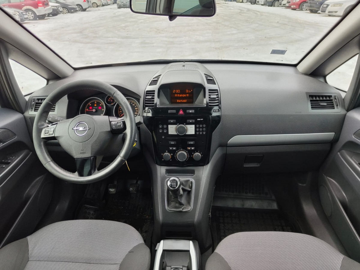 Opel Zafira 1.7d