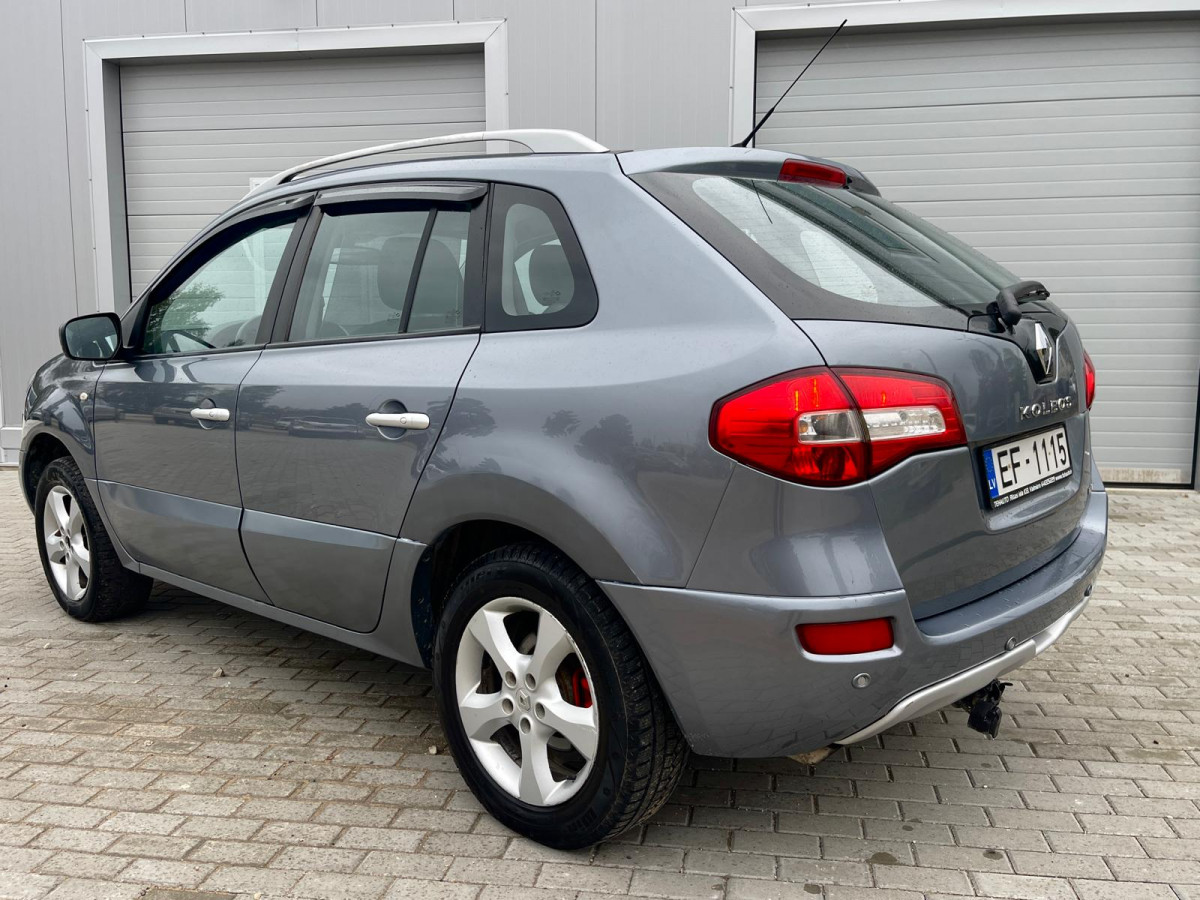 RENAULT KOLEOS 2.5 benzīns/gāze