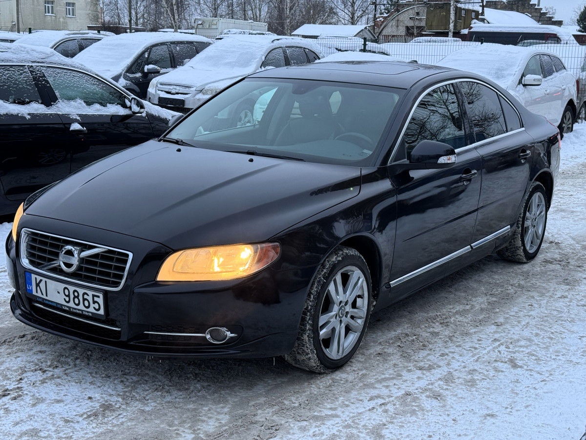 Volvo S80