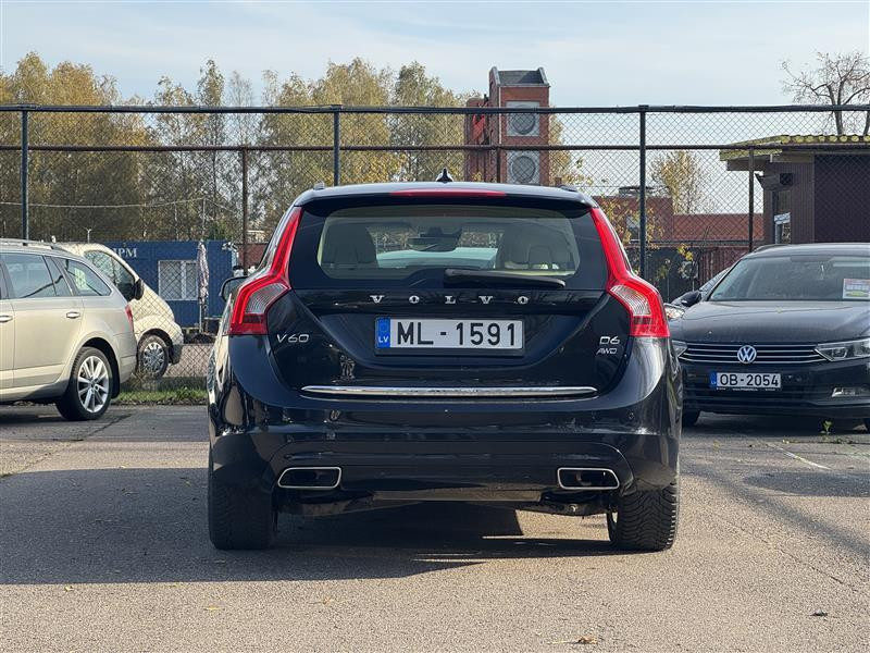 Volvo V60 2.4 Plug-in Hybrid.