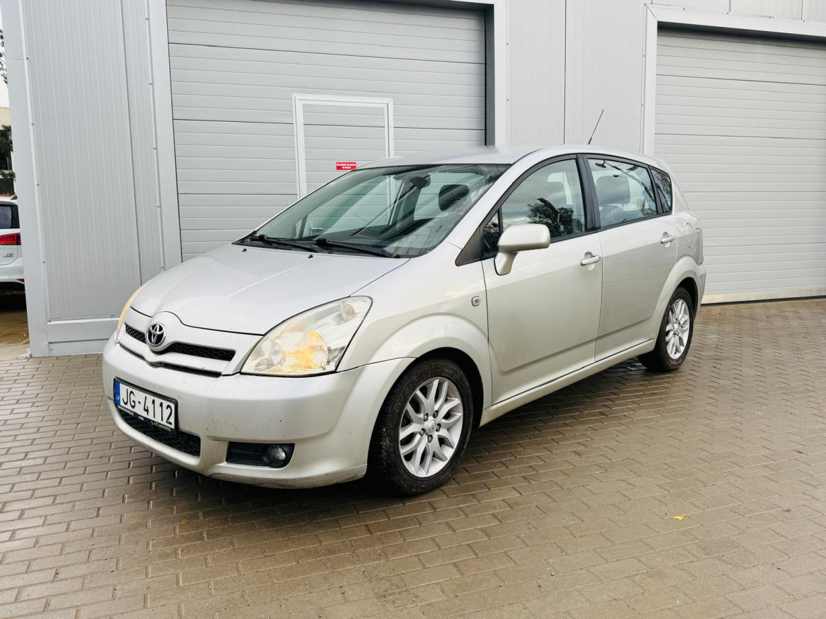 Toyota Corolla Verso 2.2D