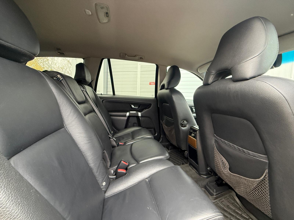 Volvo XC90 2.4D5