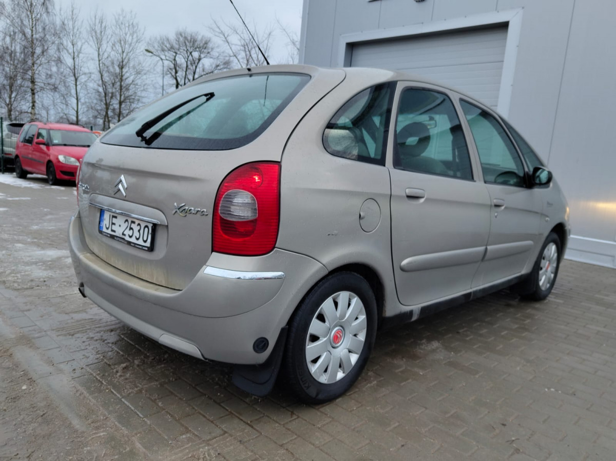 Citroen C4 Picasso, 1.6 benzīns/gāze.