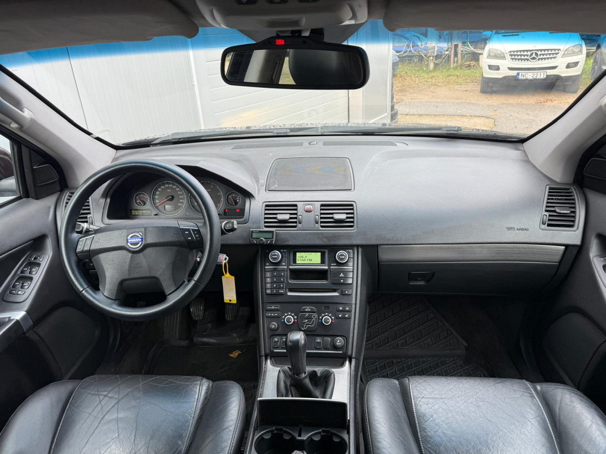 Volvo XC90 2.4D5