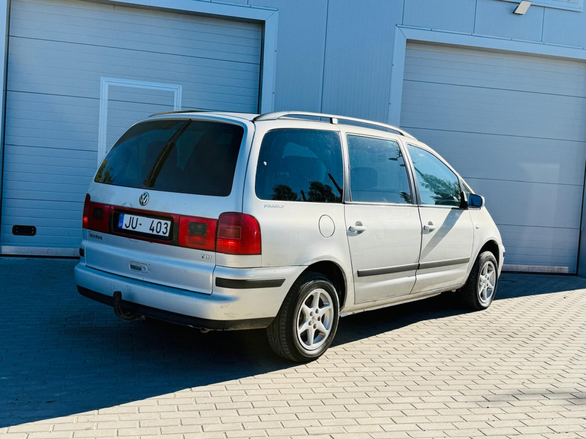 VW Sharan 1.9TDI