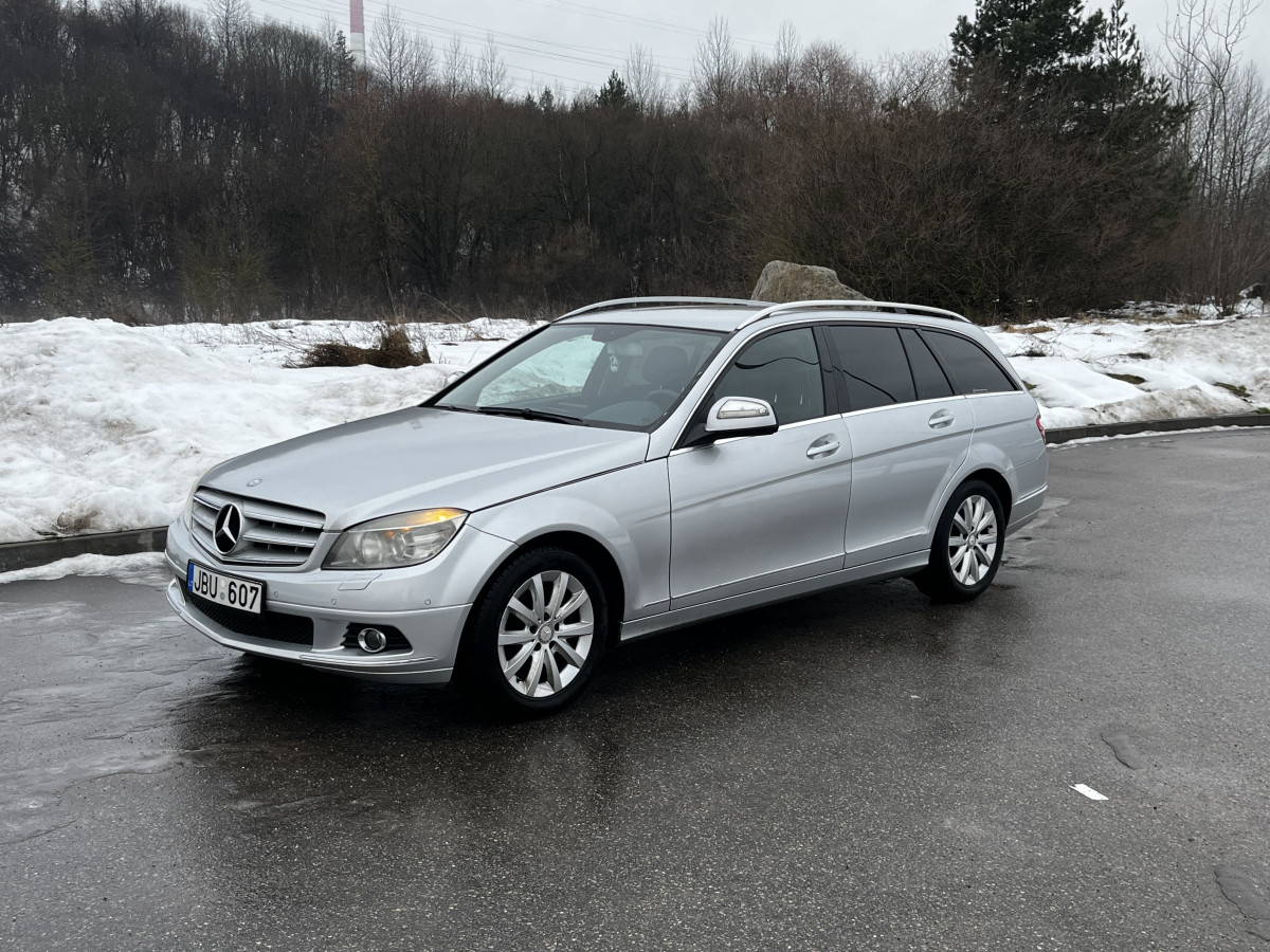 Mercedes-Benz  C220CDI