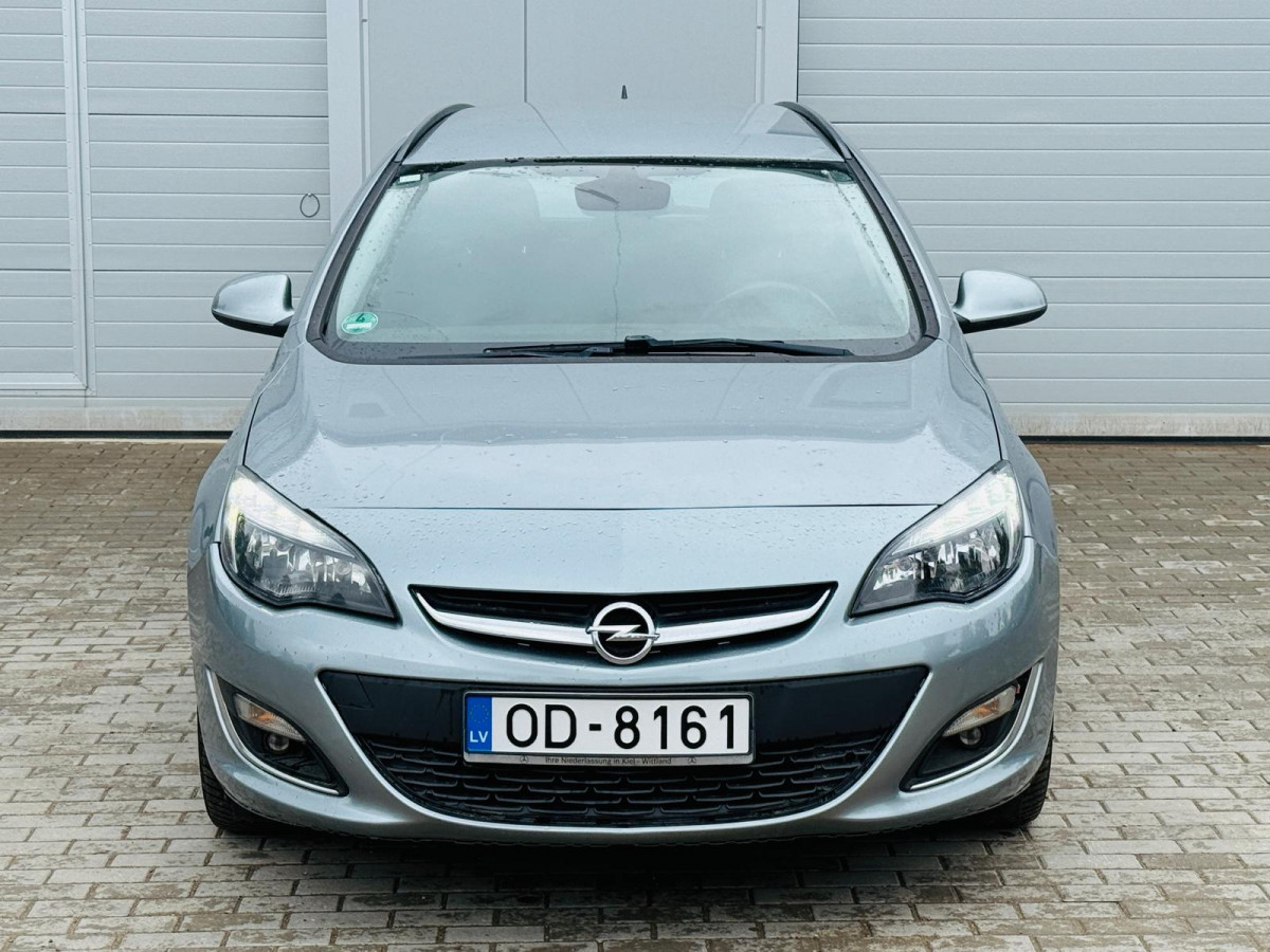 Opel Astra 2.0  dīzelis.