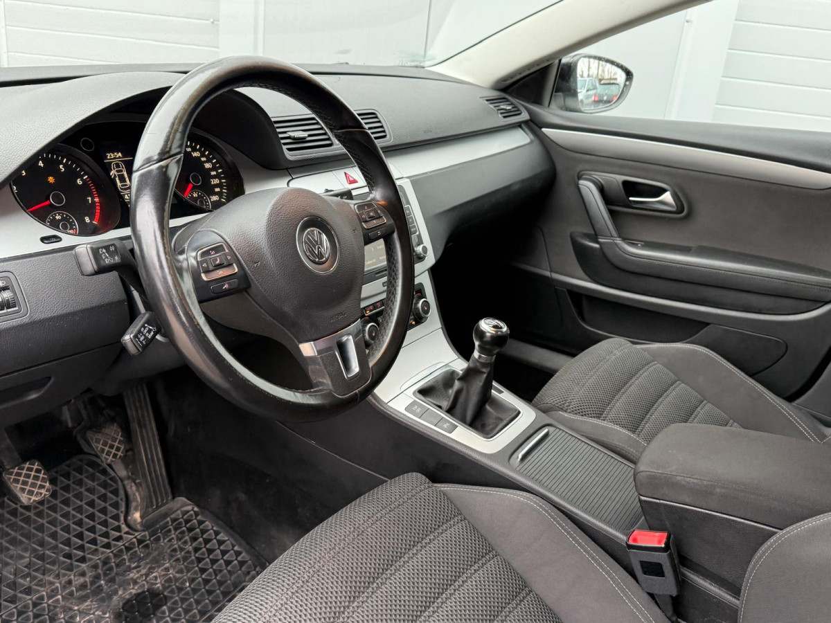 VW Passat CC 1.8 benzīns