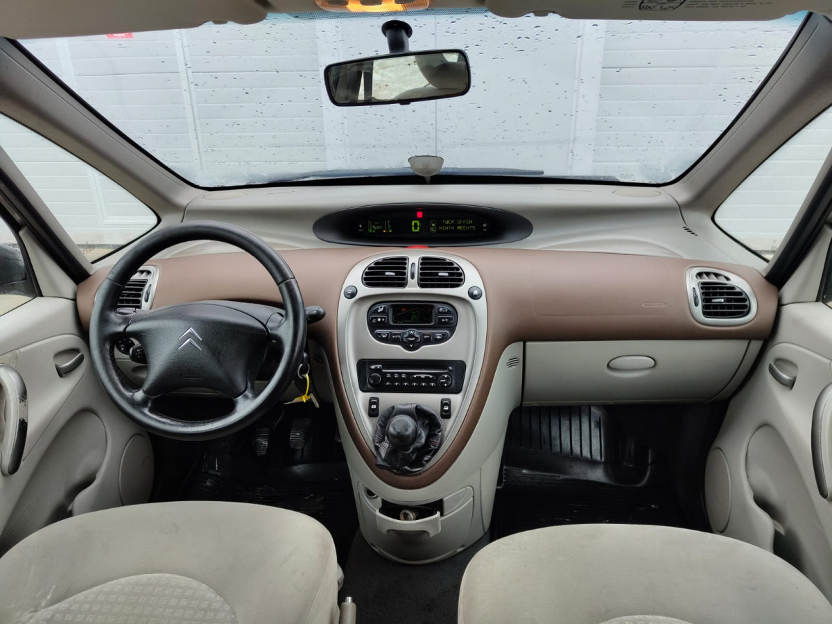 Citroen C4 Picasso, 1.6 benzīns/gāze.