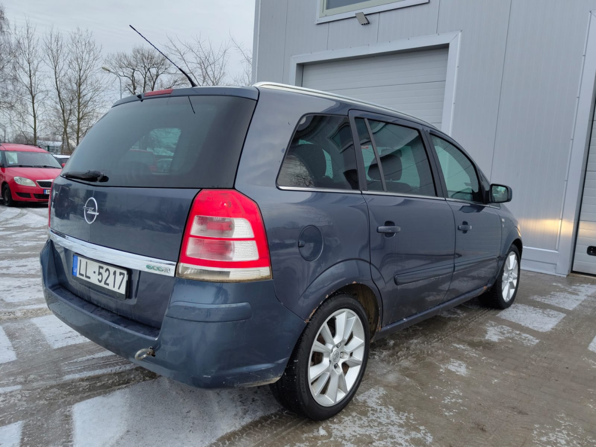 Opel Zafira 1.7d