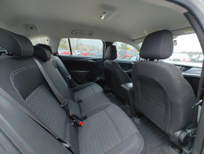Opel Astra 1.6  dīzelis.