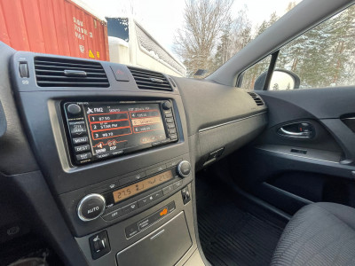 Toyota Avensis 2.0 dīzelis