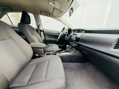 Toyota Corolla 1.6 benzīns/gāze.
