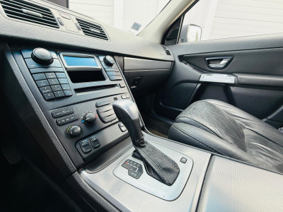 Volvo XC90 2.4 D5, 7 sēdvietas.