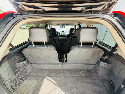 Volvo XC90 2.4 D5, 7 sēdvietas.