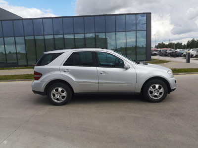 Mercedes-Benz ML280