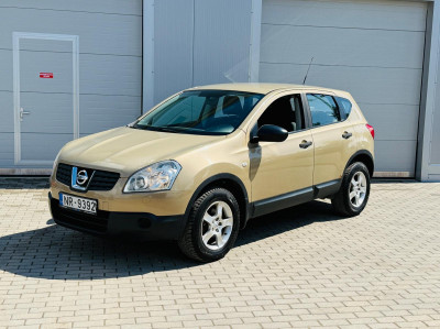 NISSAN QASHQAI 2.0 benzīns