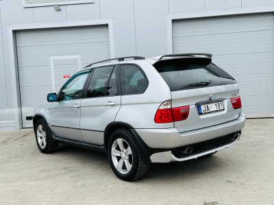 BMW X5 3.0 benzīns