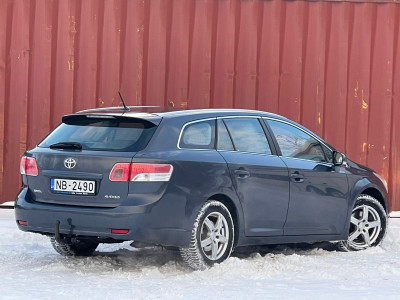 Toyota Avensis 2.0 dīzelis