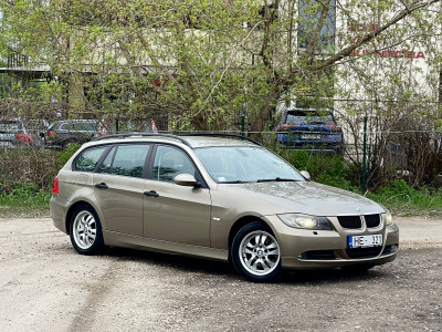 BMW  320d
