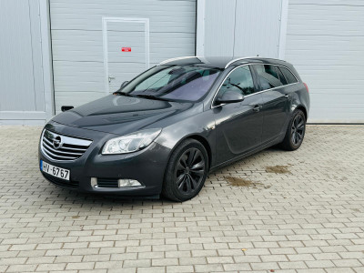 Opel Insignia 2.0D
