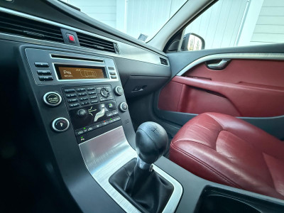 Volvo V70 2.4D5