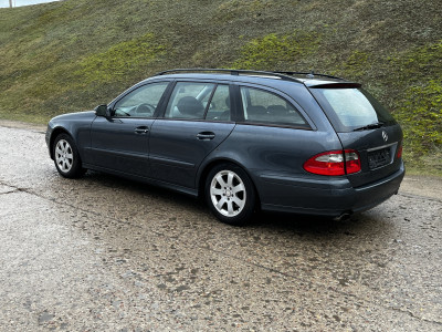 Mercedes-Benz E280